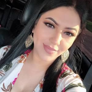 Meet your Posher, Marina